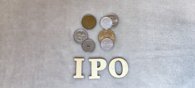 IPO